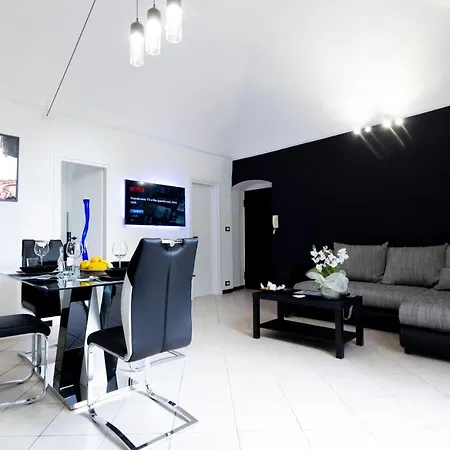 Апартаменты Homeholidaysanremo - 2,0