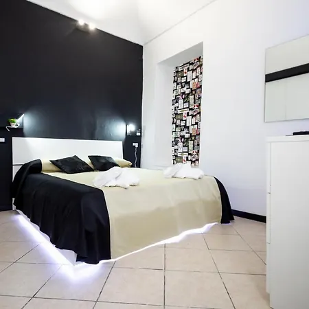 Апартаменты Homeholidaysanremo - 2,0