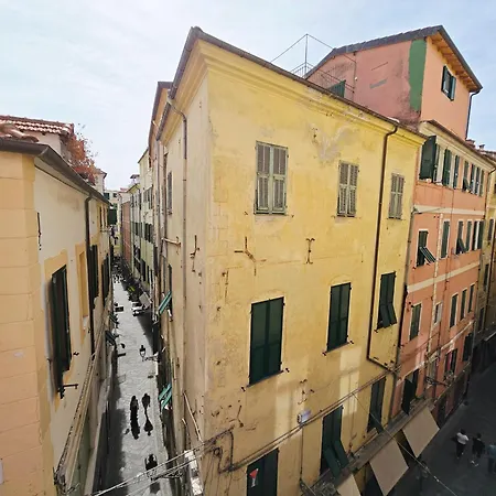 Homeholidaysanremo - 2,0 * Санремо