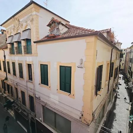 Apartamento Homeholidaysanremo - 2,0 *